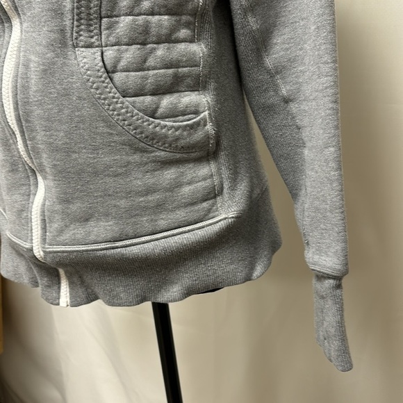 Lululemon Classic Scuba jacket - Picture 3 of 9